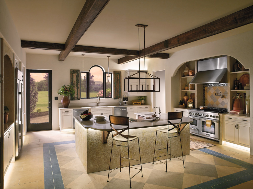 Design ideas for a country kitchen in Cleveland.