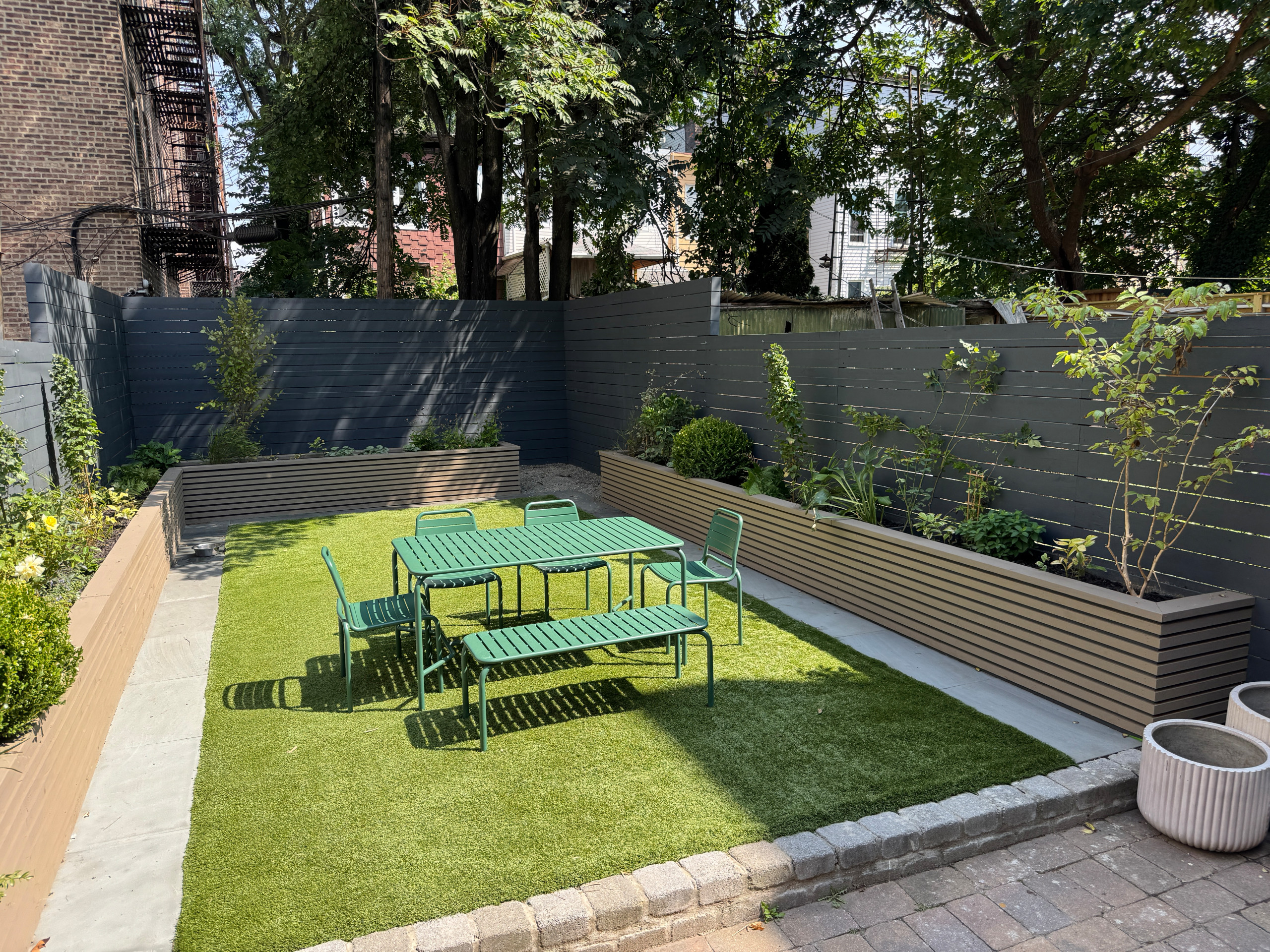 Dog-Friendly Urban Oasis in Greenpoint