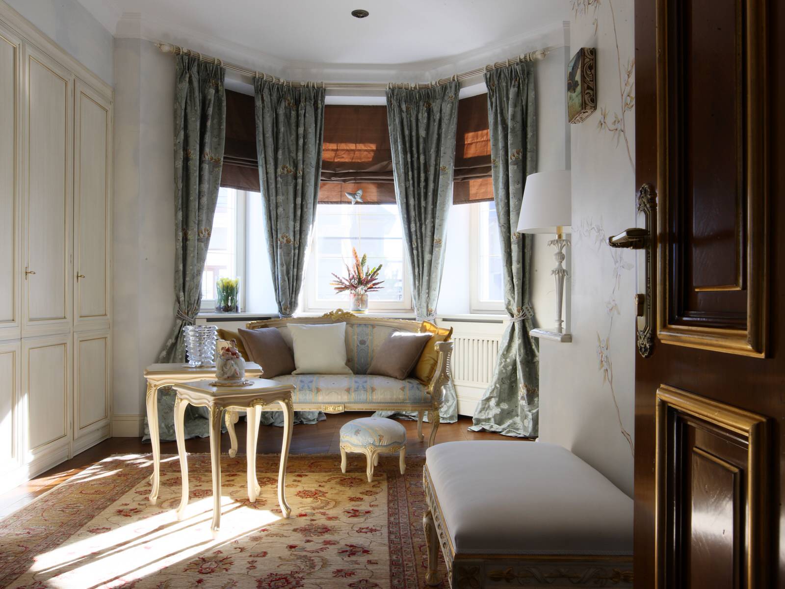 Об эскизе росписи