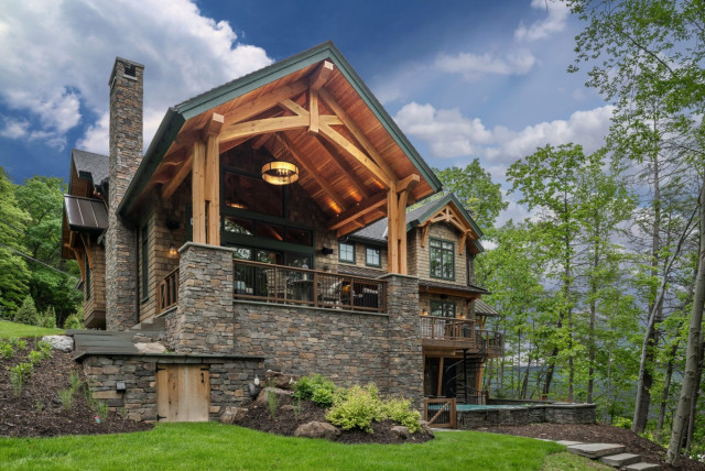 Modern Timber Frame 