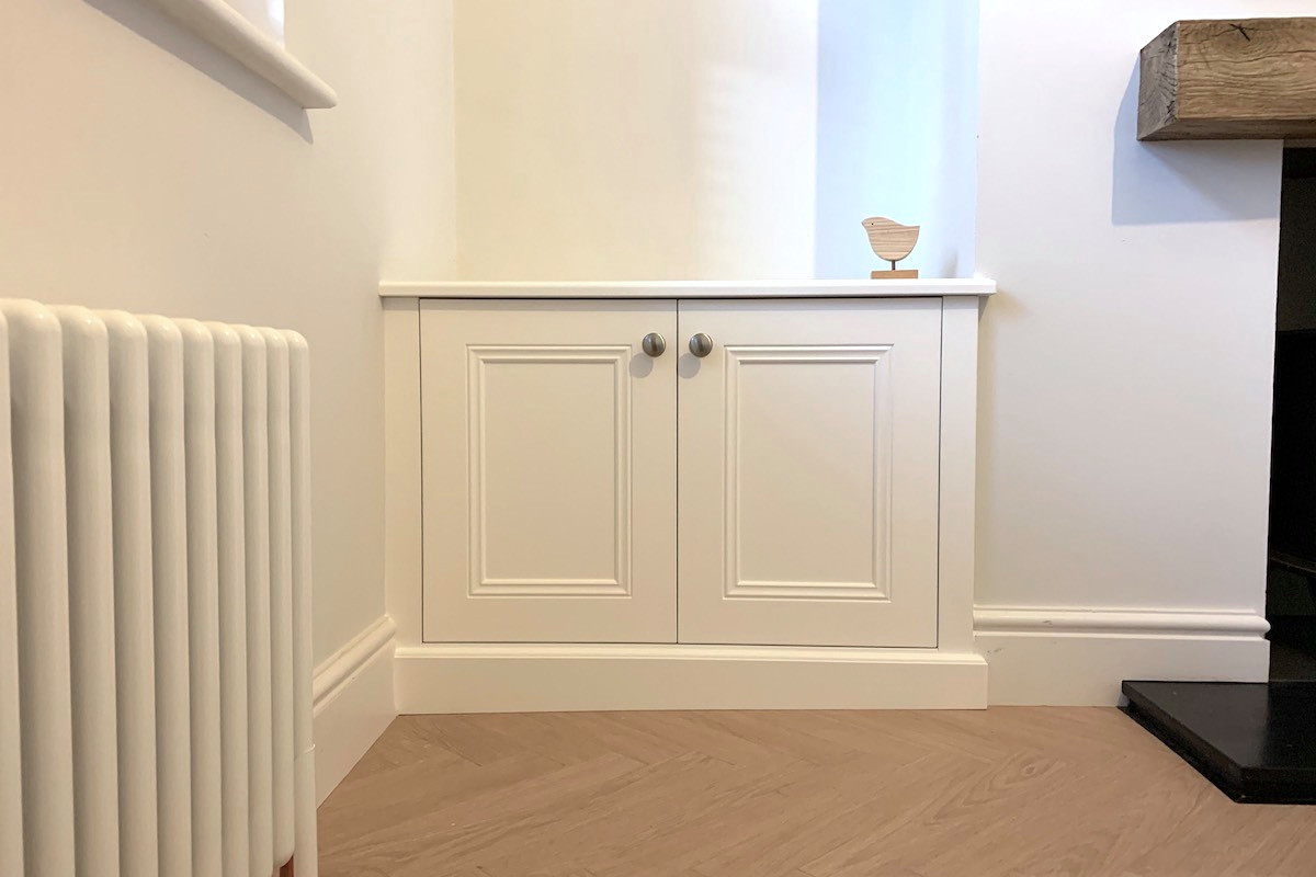 Classic Alcove Base Cabinet on Sloping Floor