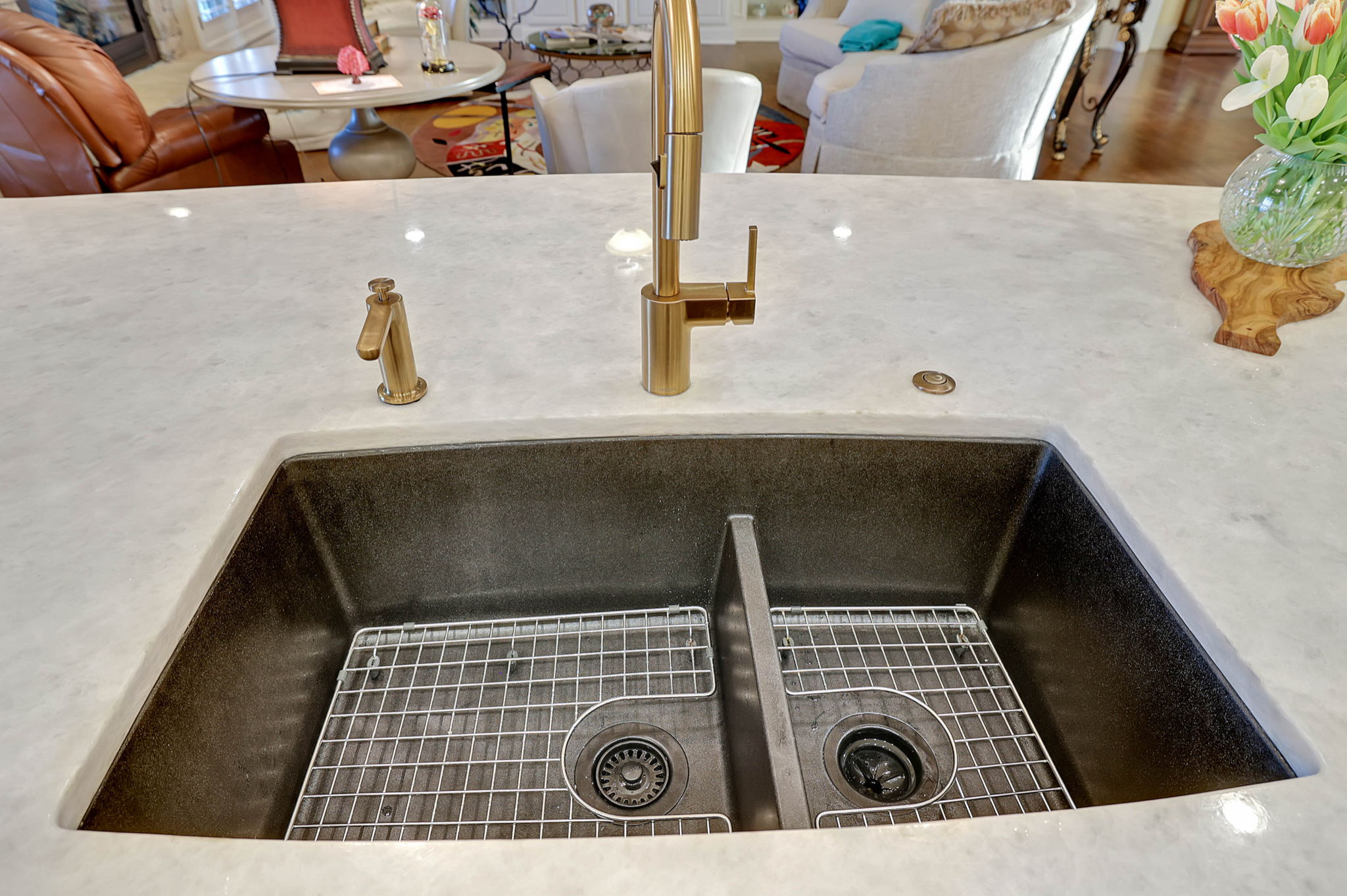 KITCHEN REMODEL: New island is MARBLEOUS