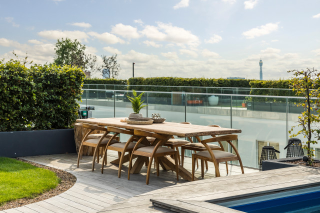 Islington contemporary-deck