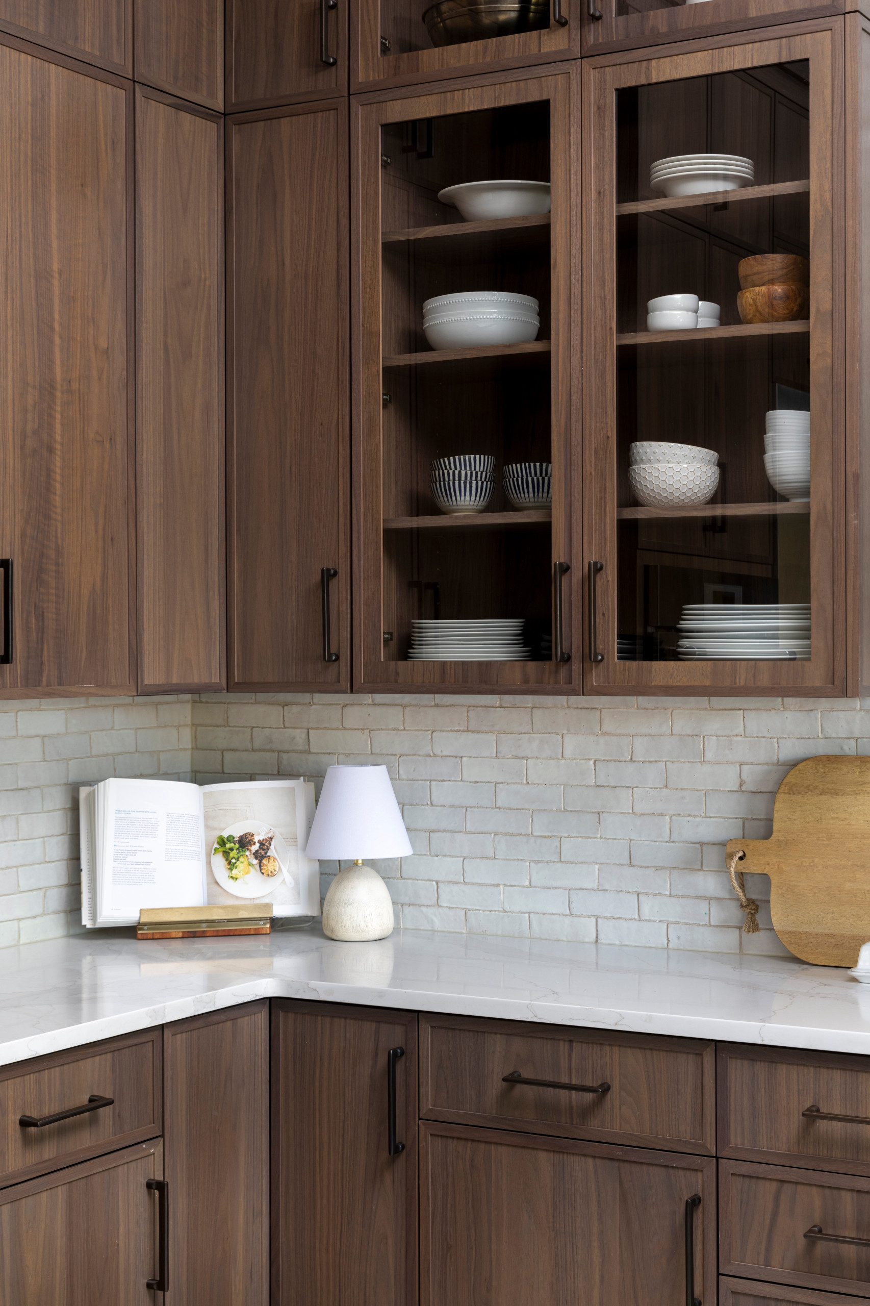 Deeply In-Grained: Seamlessly Crafted Style