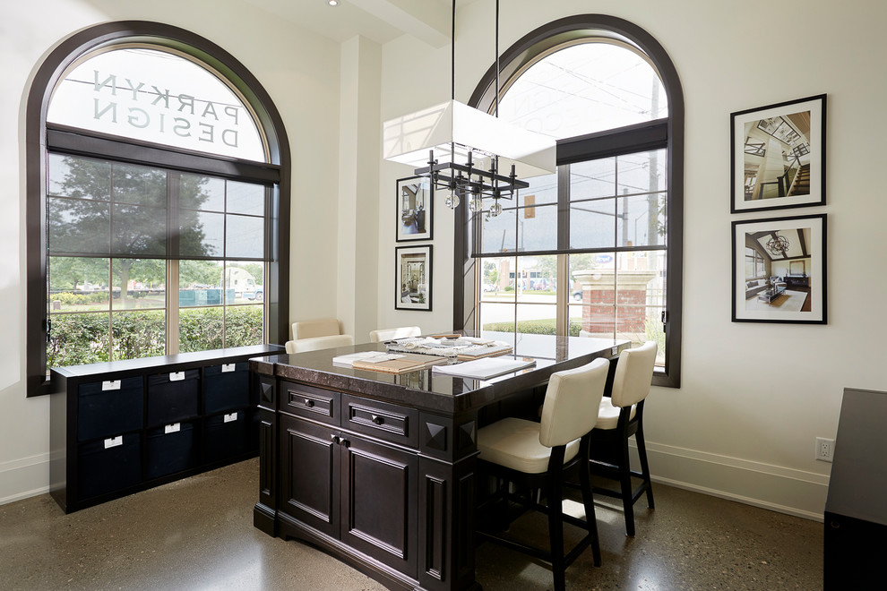 Home design - large transitional home design idea in Toronto