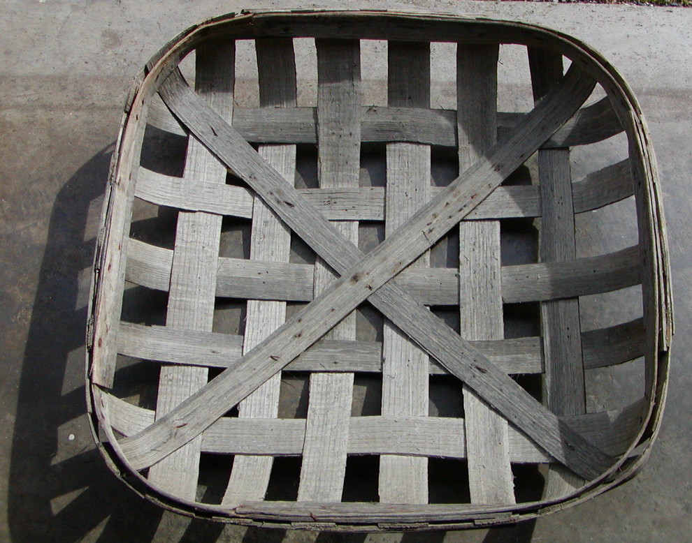 how to hang a tobacco basket Hanging a tobacco basket