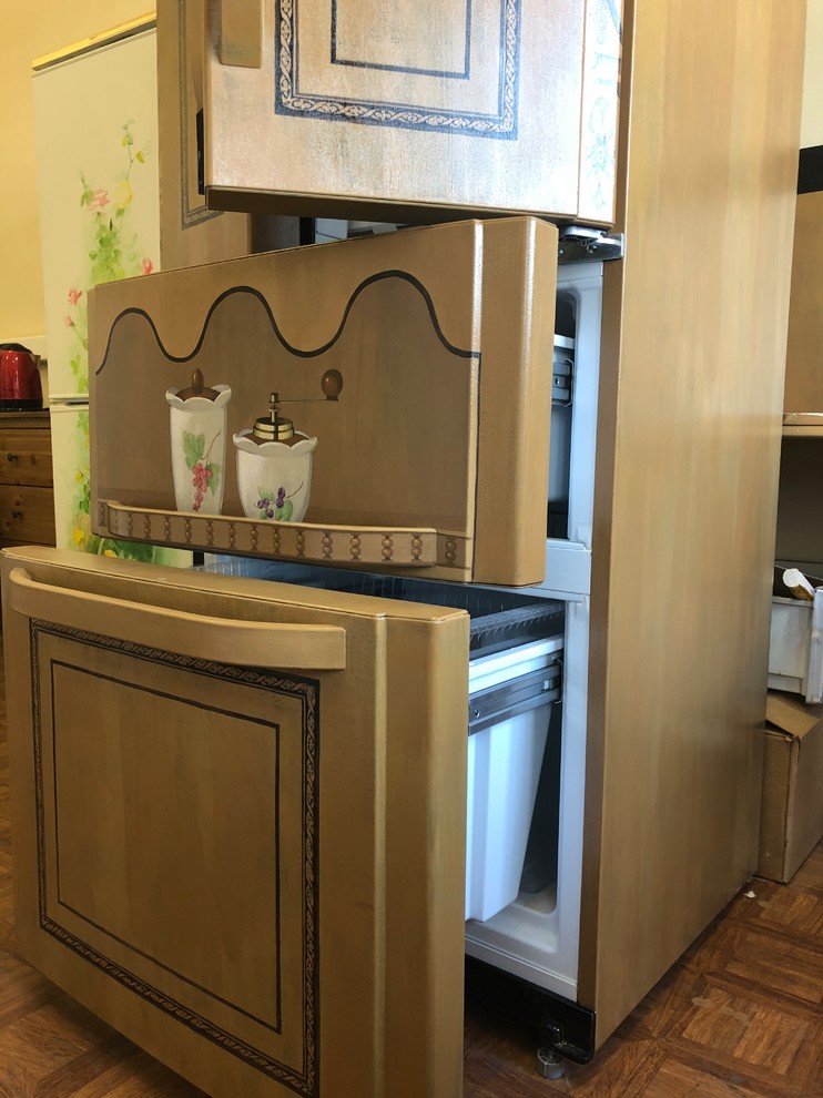 Роспись холодильника