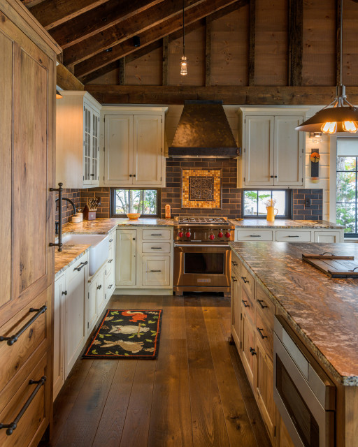 The Enchanted Cottage rustico-cucina
