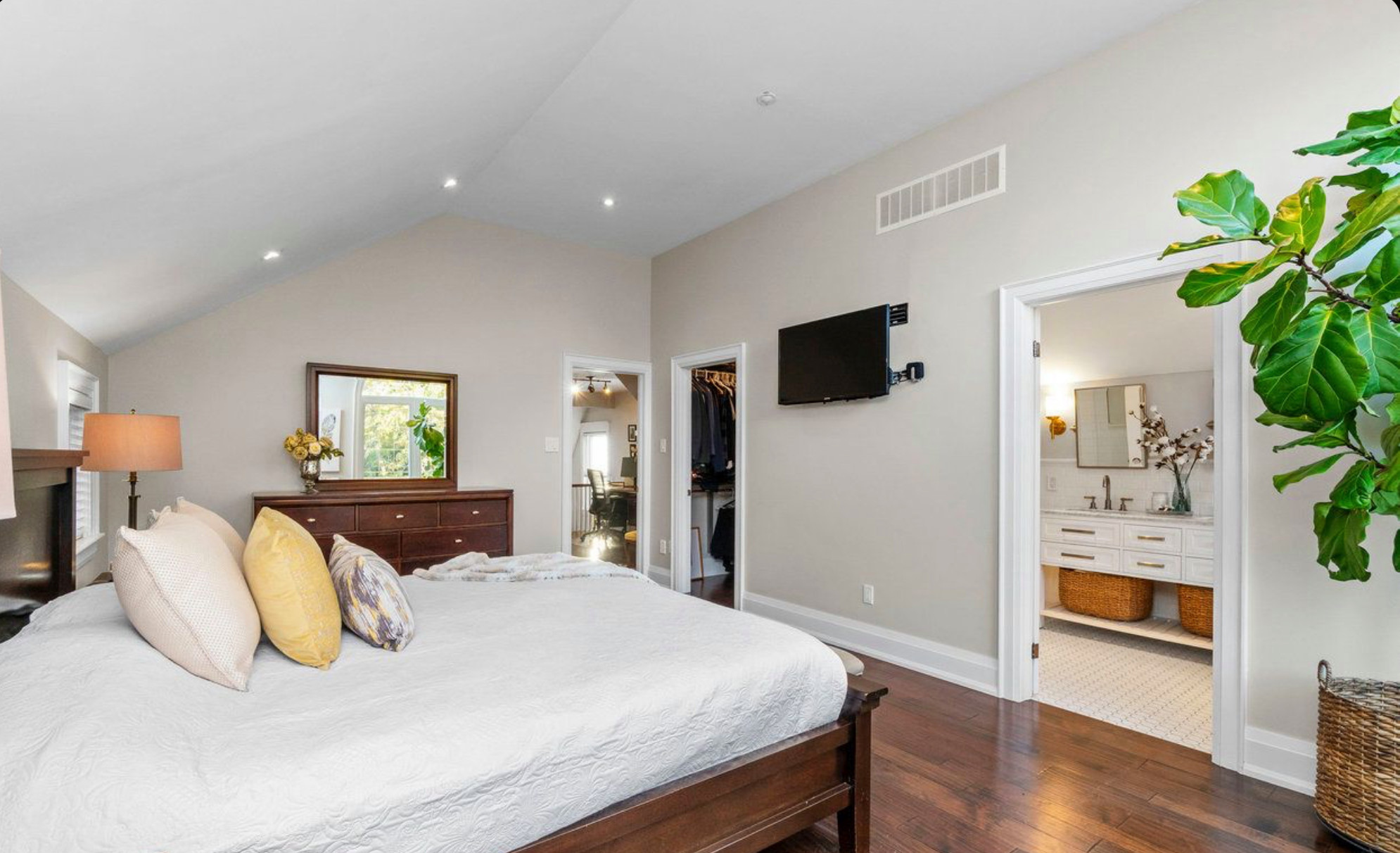 Primary suite addition