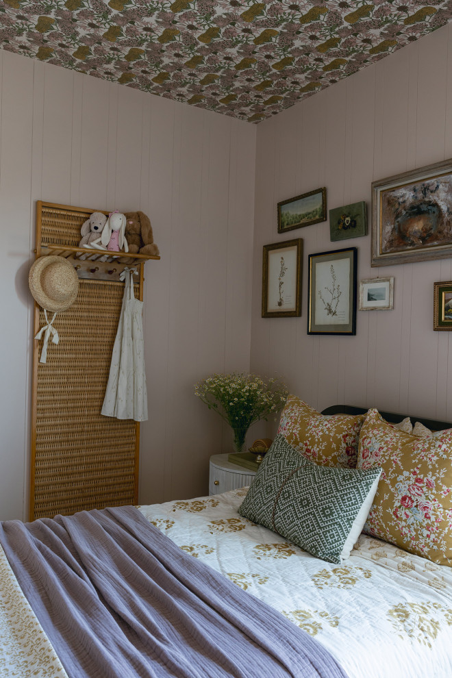 Fresh Vintage-Inspired Wallpapers in an Austin Home - This lovely girl's bedroom features Abigail Borg's "Hello Yarrow Natural" wallpaper on the ceiling.