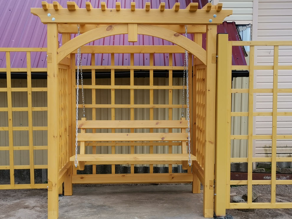 Кокшайск. Пергола – качель, шпалерный забор и обновление участка.