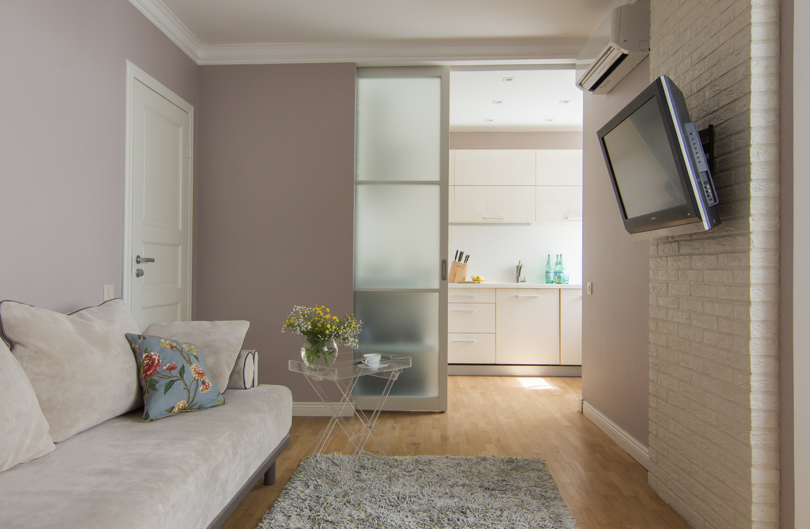 Двухкомнатная квартира 56 кв.м. в Москве