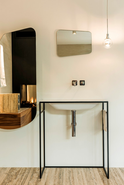 Gartenbad contemporary-bathroom