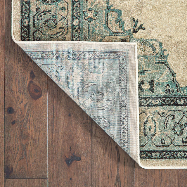Raquel Distressed Medallion Ivory/Blue Area Rug, 7'10