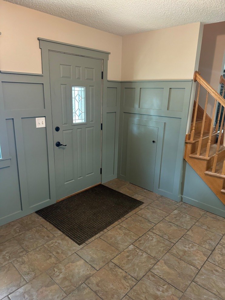 Windsor One Craftsman style trim pairs with board and batten accents.