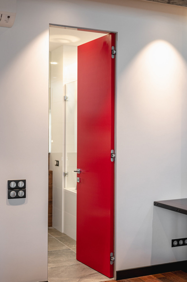 ЖК ЗАЗЕРКАЛЬЕ 406