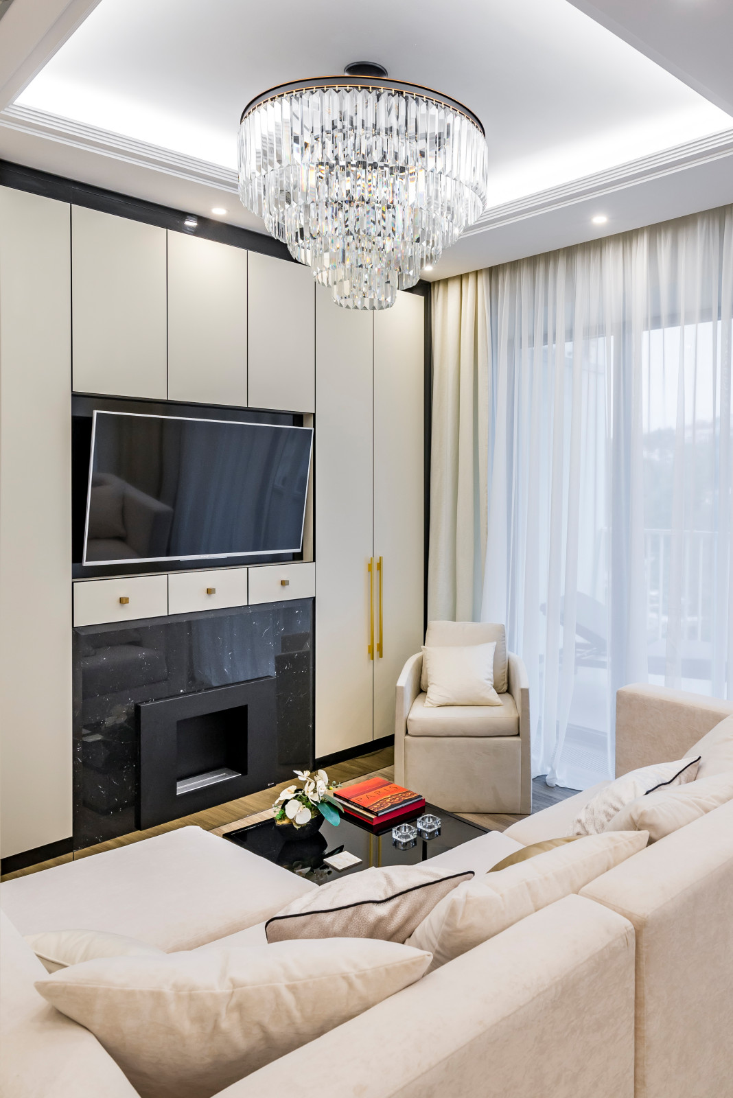 ЖК Актер Гэлакси-2