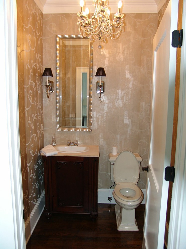 Traditional powder room in Tampa.