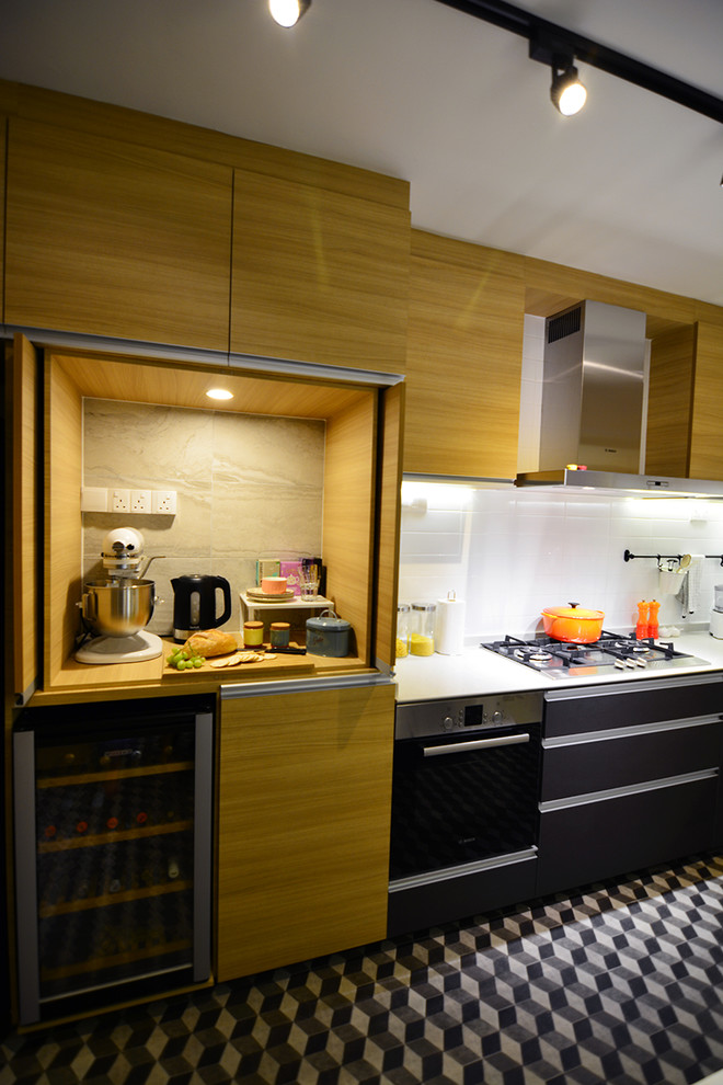 Inspiration for a transitional kitchen in Singapore.