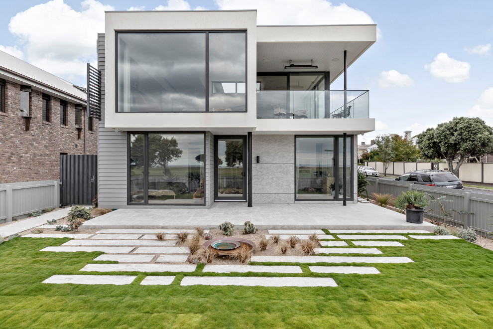Photo of a contemporary exterior in Melbourne.