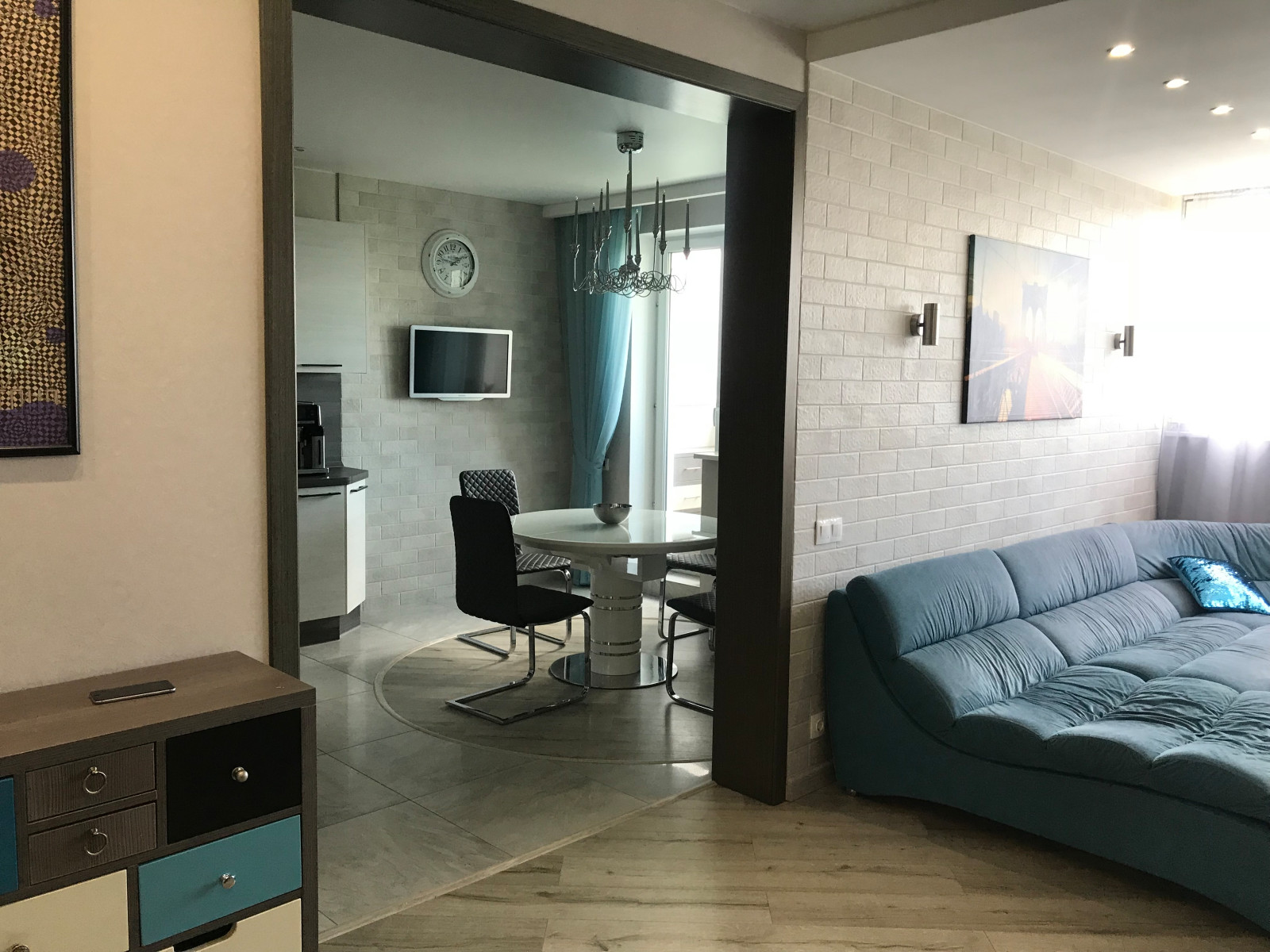 Квартира 100 м2 - для молодой семьи с ребенком