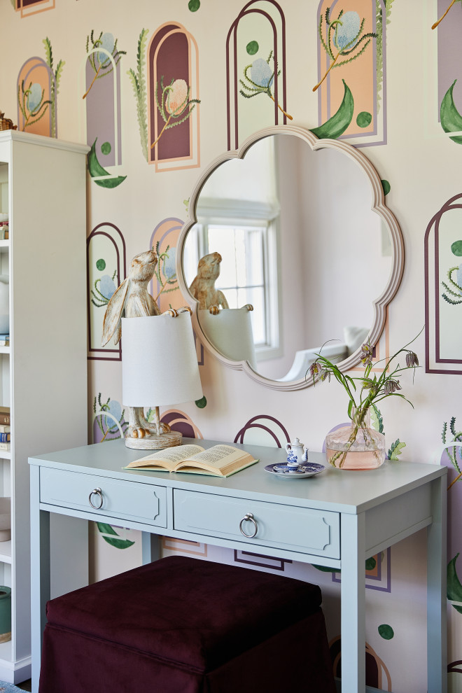 Design ideas for a transitional kids' room in Chicago.