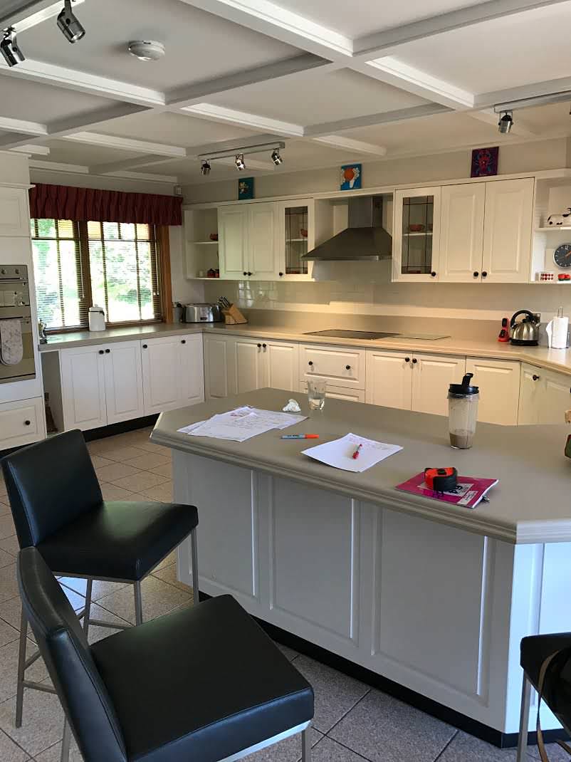 FLOOR AND KITCHEN MAGIC AT GLENHAVEN