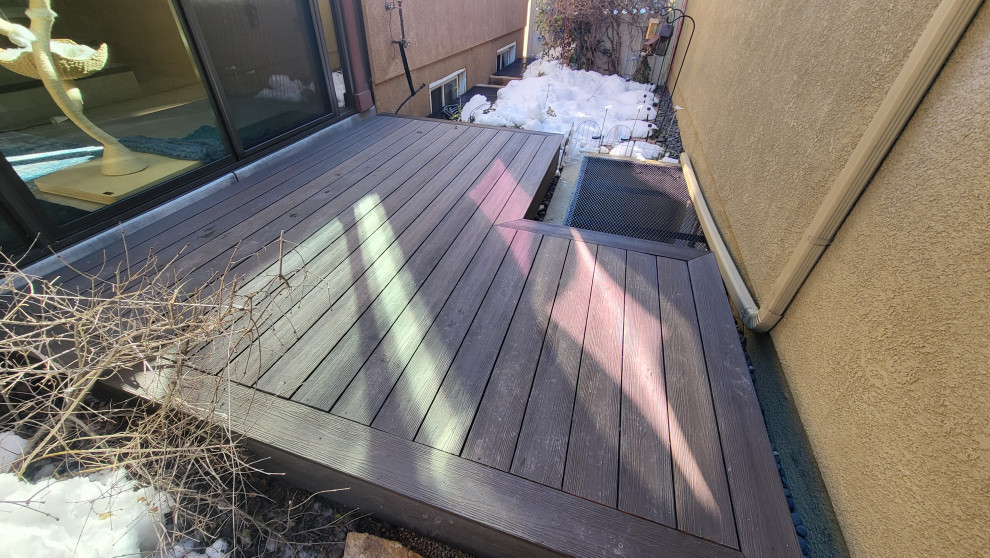 Floating Side-Yard Deck Installation