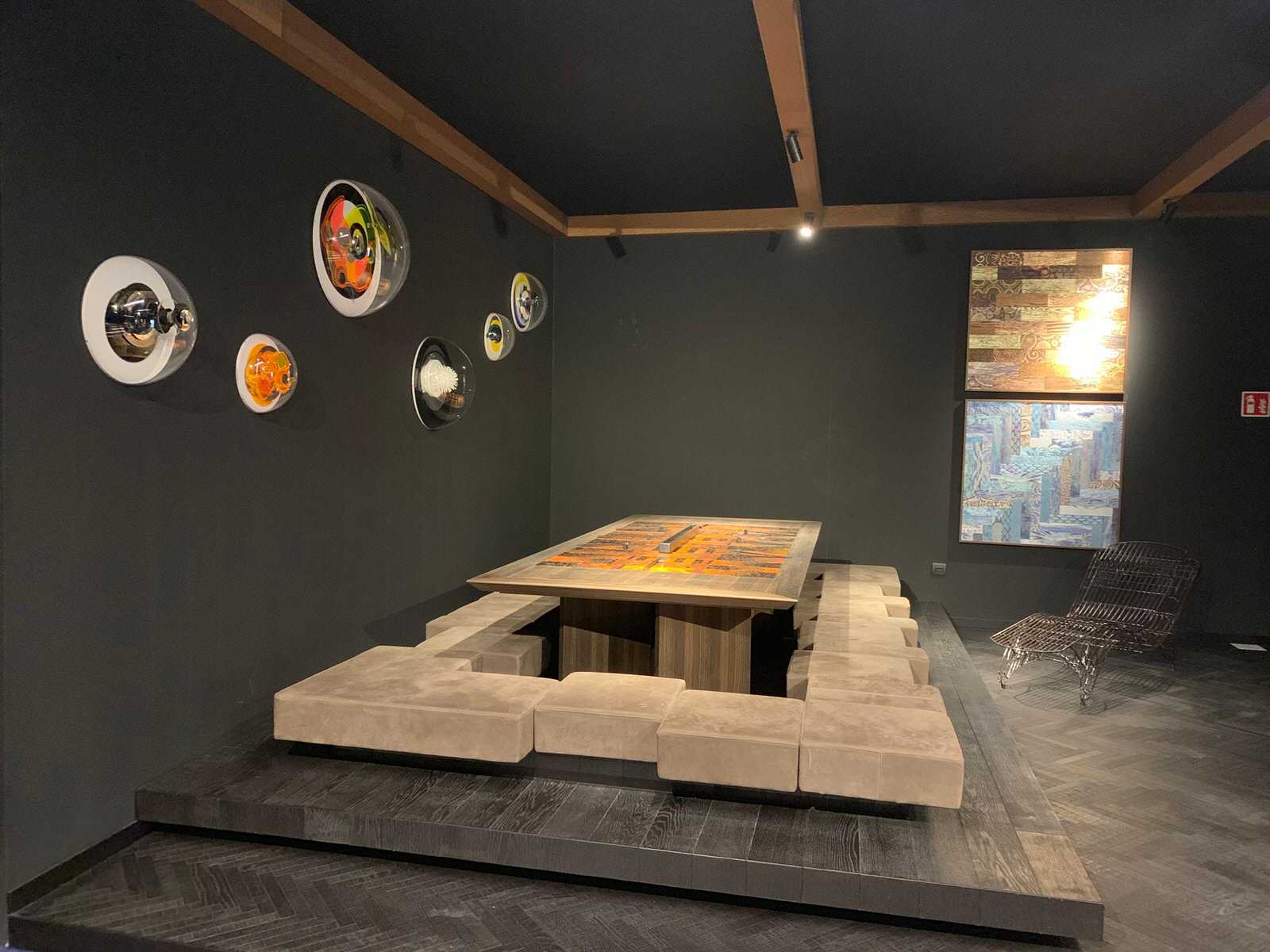 Арт-объекты в Шоу руме Лугано. Аrt-object in Lugano's showroom,Ticino. Switzerla