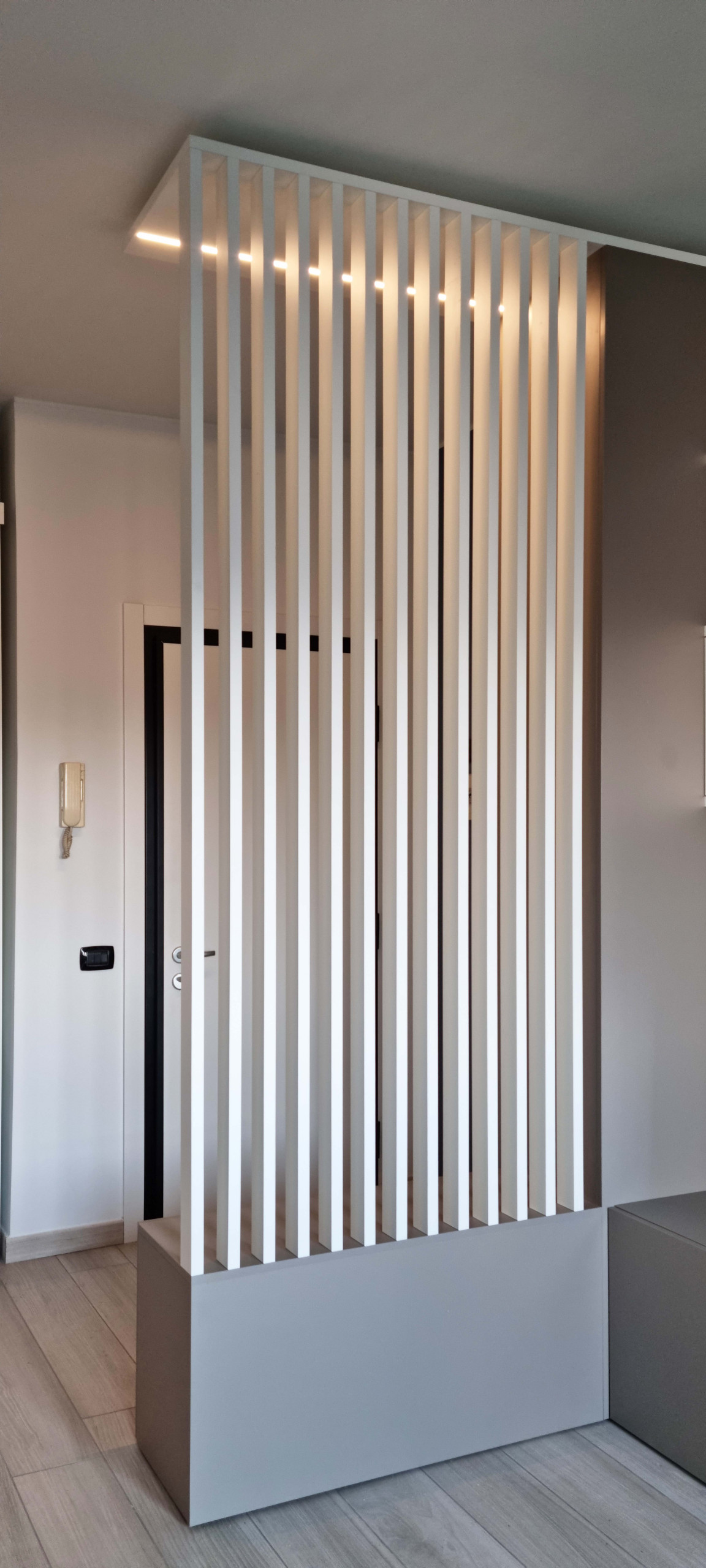 Arredo su misura per Living con zona studio