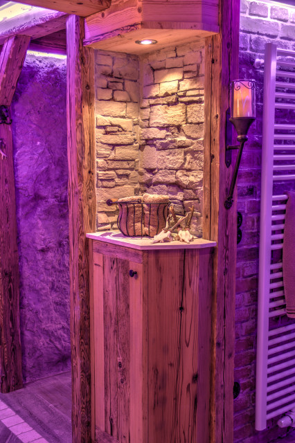 Privat Spa mit Alm Feeling landstil-badevaerelse