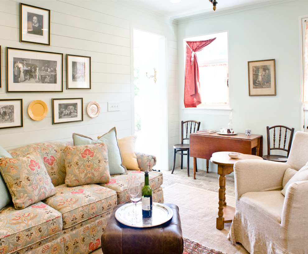 Photo of a small traditional living room in Charleston.