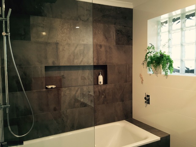 Pasadena home renovation contemporary-badrum