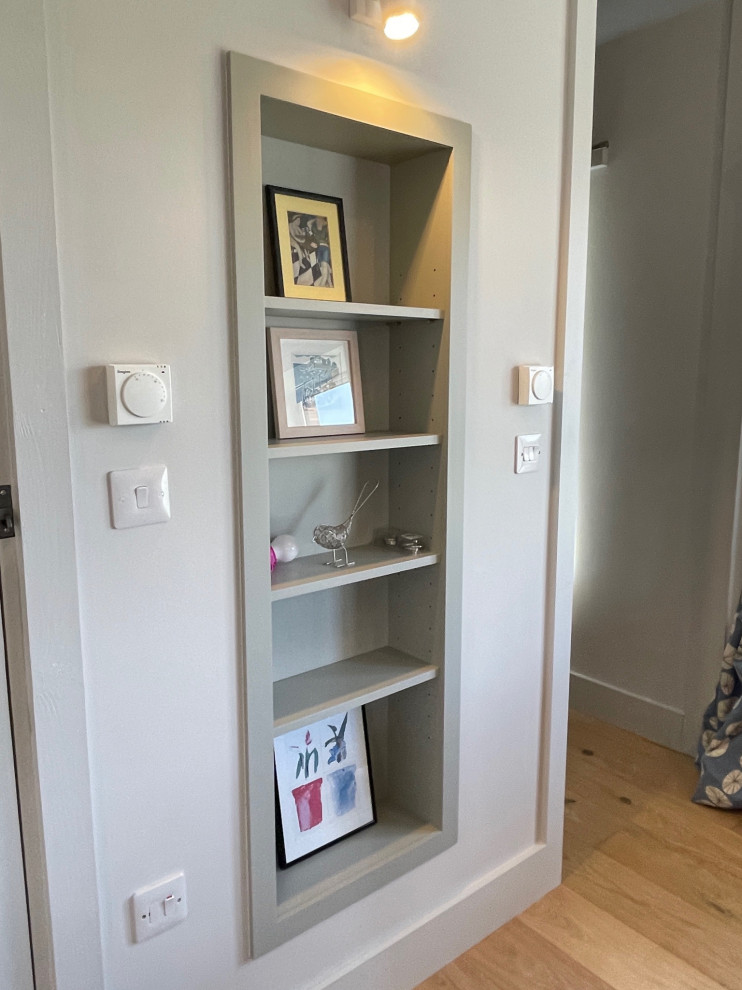 recessed shelf