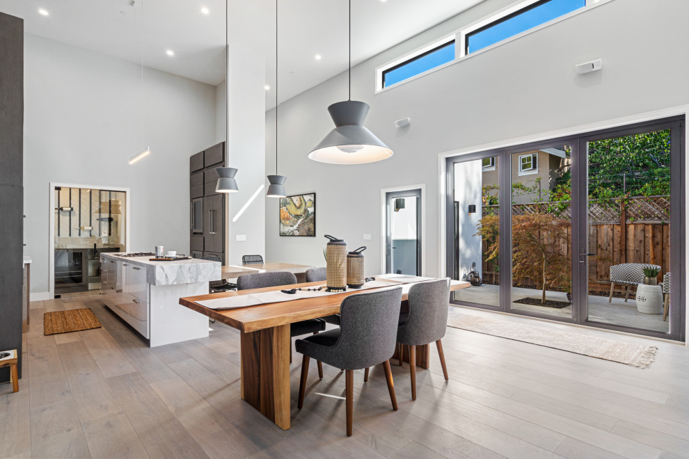 Oxford Ave. in Evergreen Park, Palo Alto Contemporary San Francisco by Boyenga Team