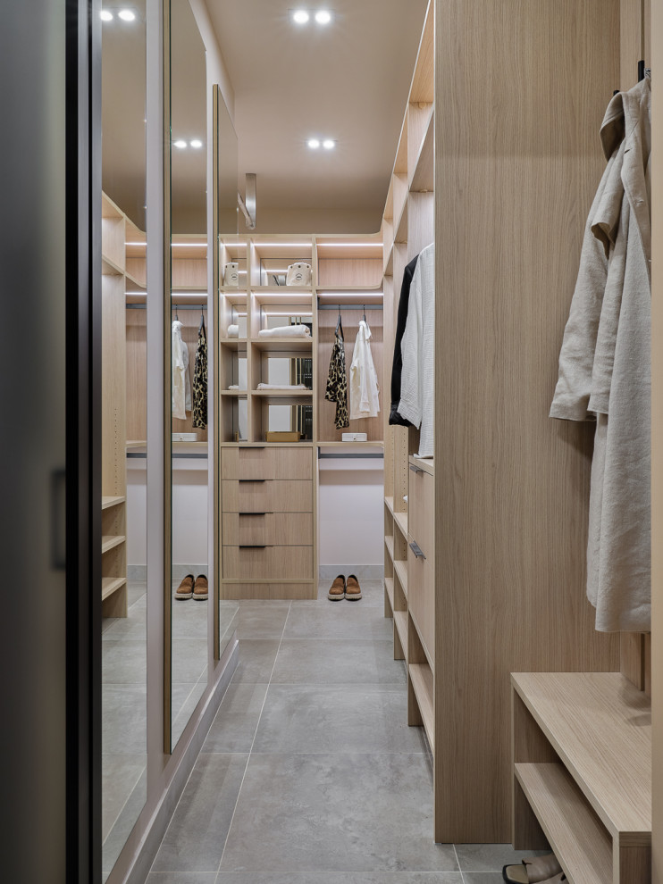 Трехкомнатная квартира 98 кв.м. в ЖК "Западный порт"