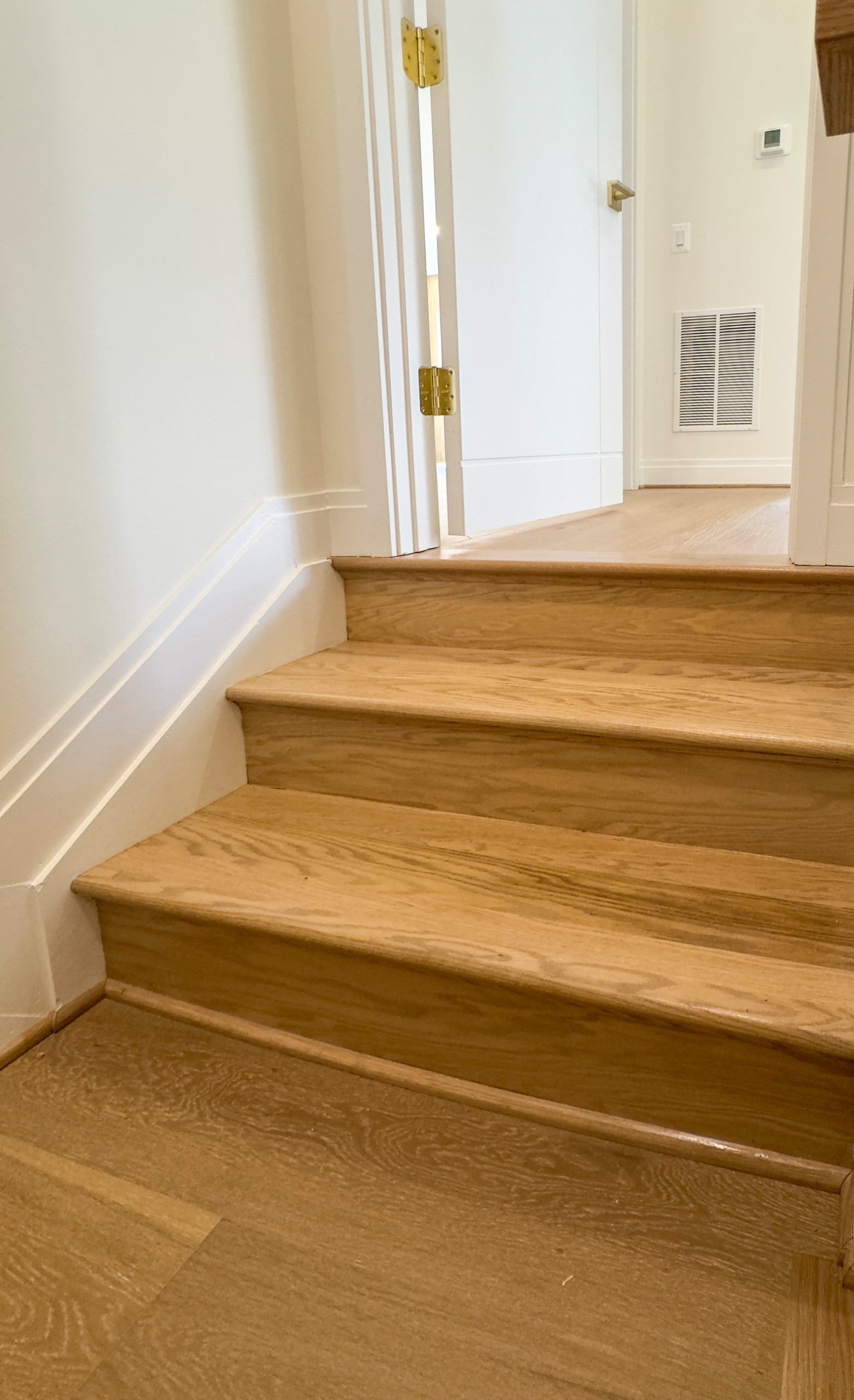 144_Attractive Transitional Staircase in Impressive Modern Home, Vienna VA 22180