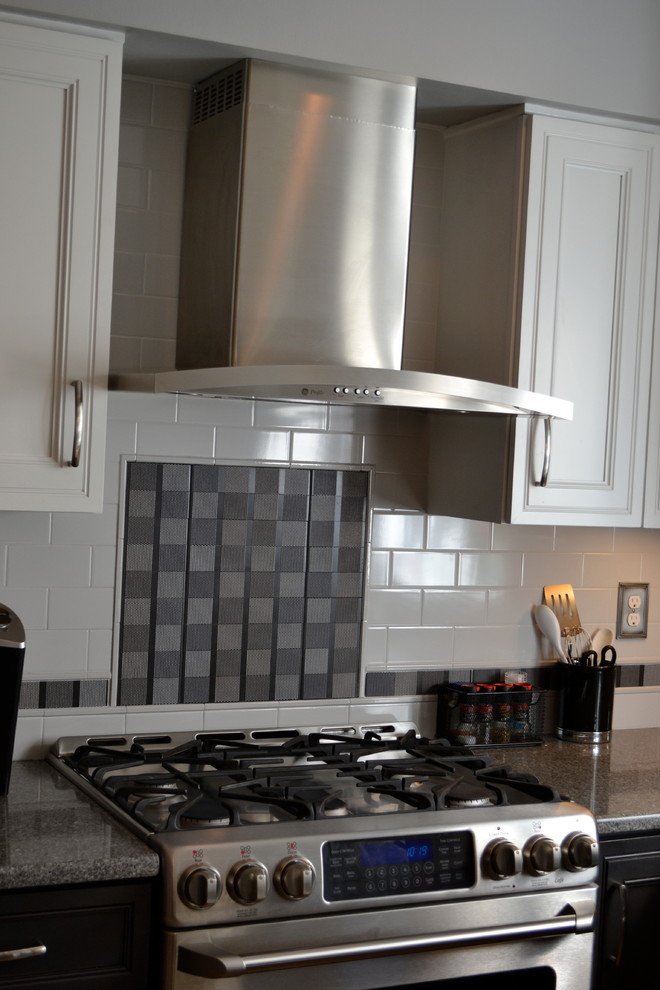 Example of a transitional kitchen design in Baltimore