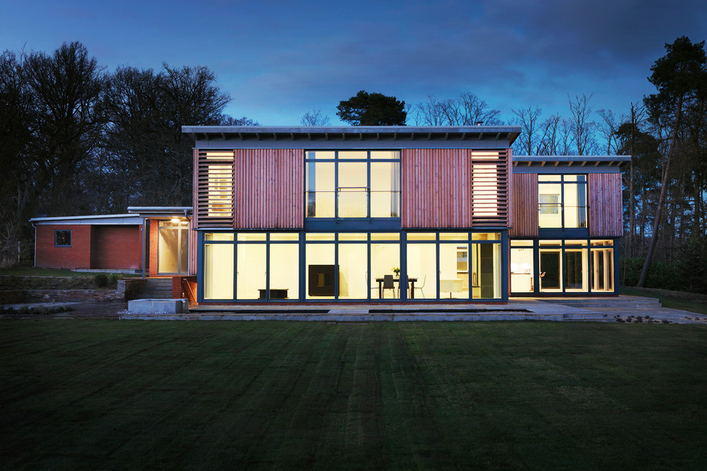 Inspiration for a contemporary two-storey exterior in Hampshire.