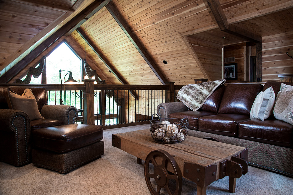 Photo of a country family room in St Louis.
