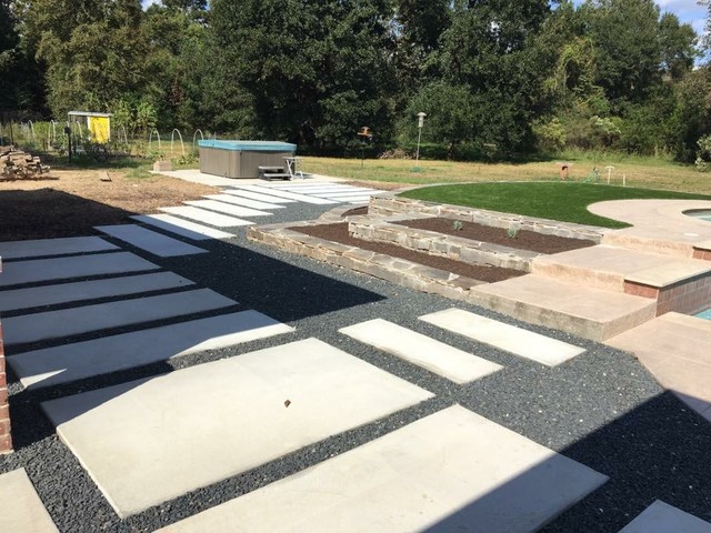 Mayo Residence modern-patio