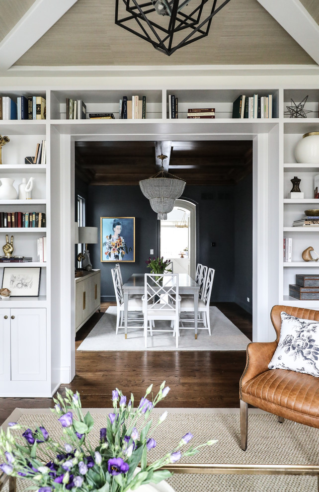 Home design - transitional home design idea in Chicago