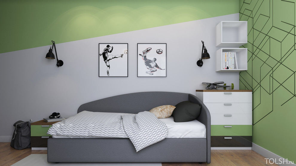 С зелёным акцентом