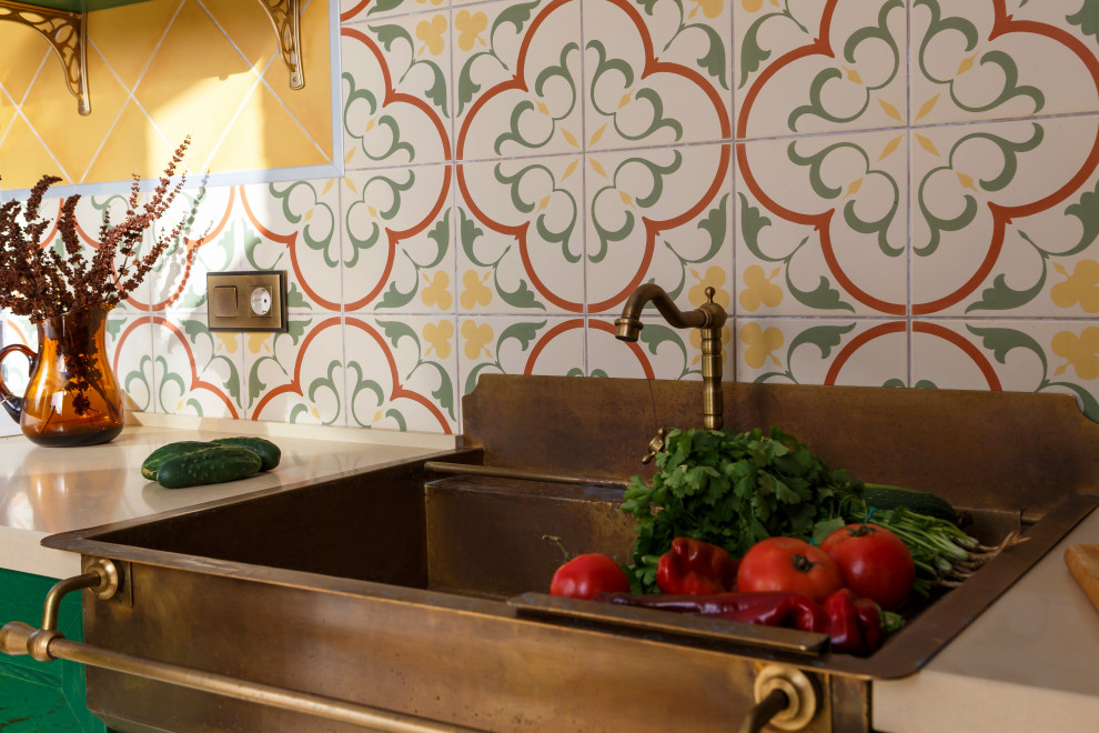 Летняя кухня на побережье