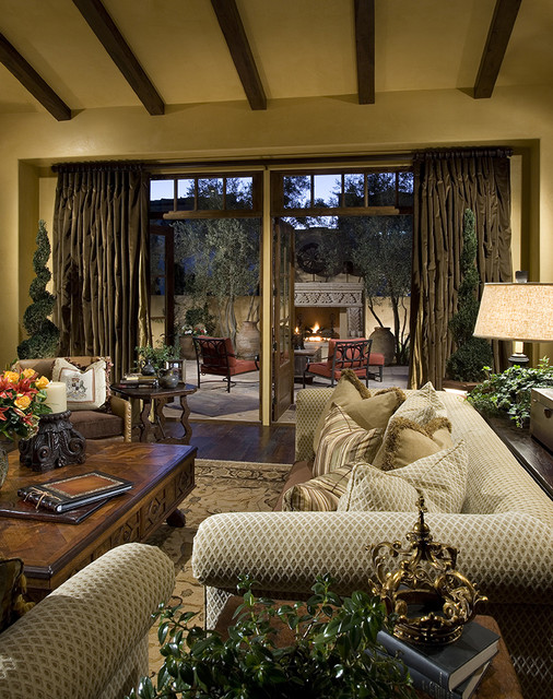 Camelback Mountain Villas mediterraneo-sala-de-estar