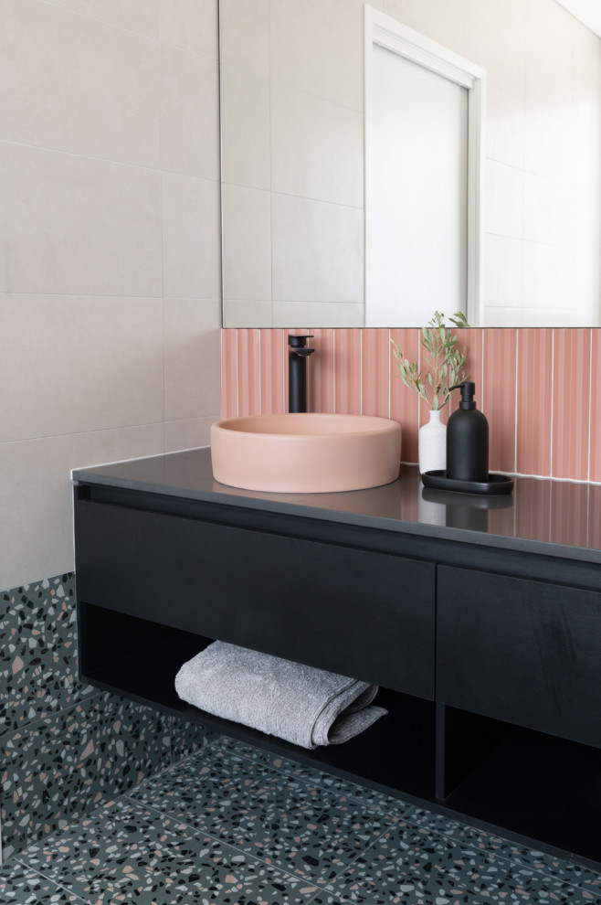 Photo of a contemporary bathroom in Perth.