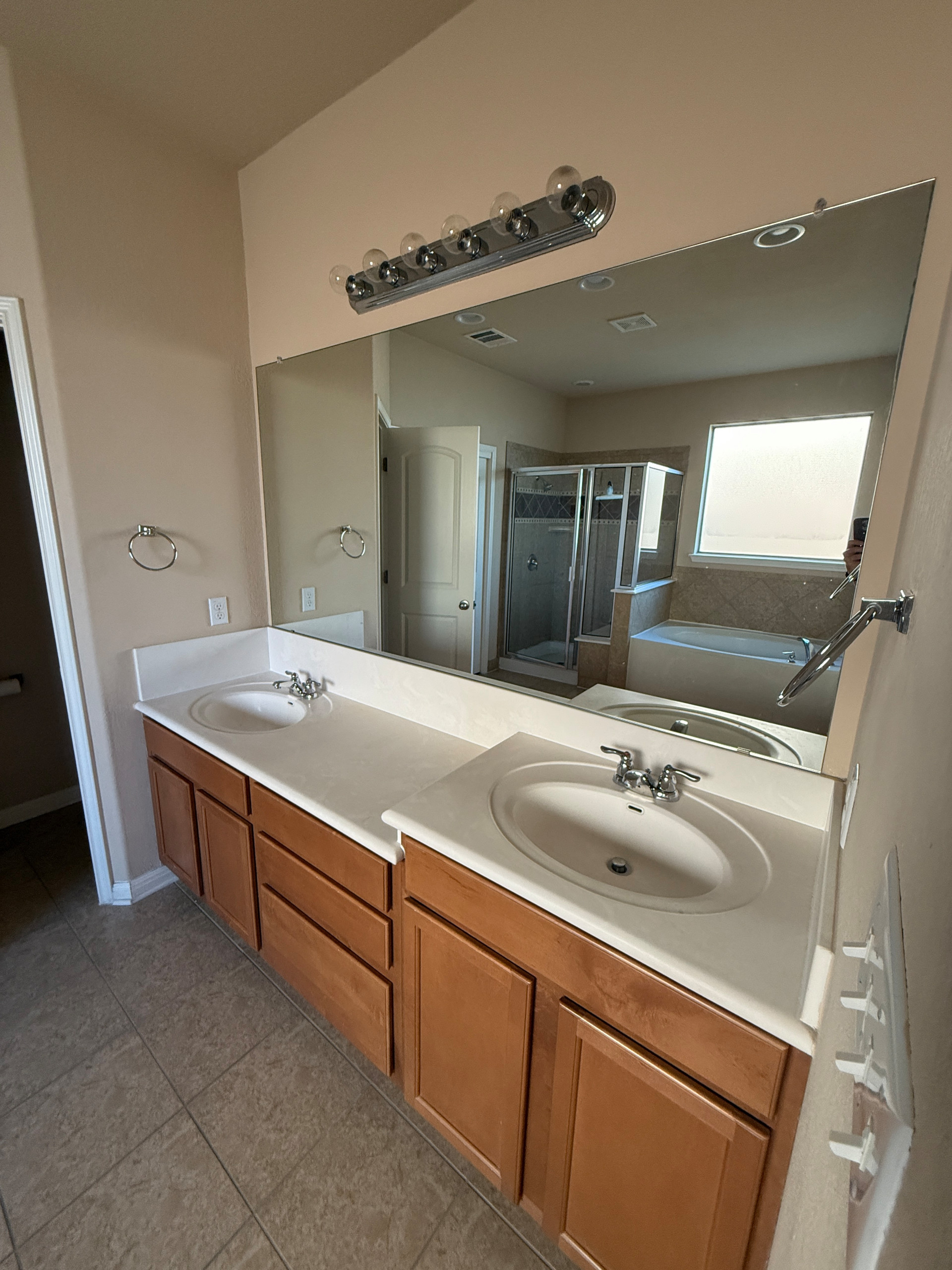 Bee Caves Full Renovation - Master Suite