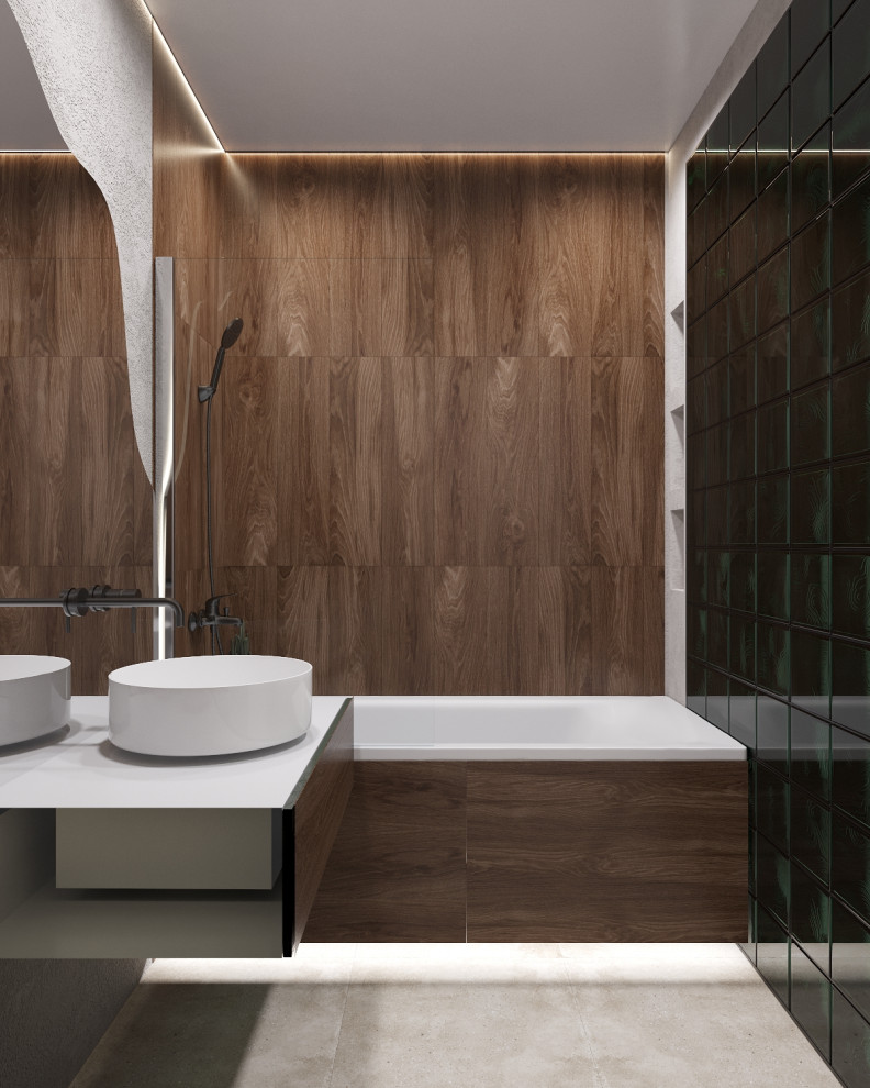 Детство на стене