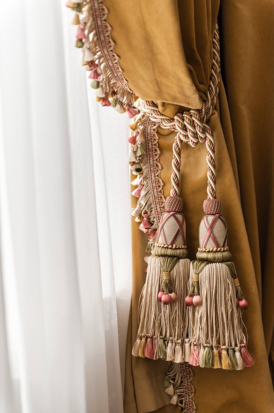 Солнечный дом в Калининграде.