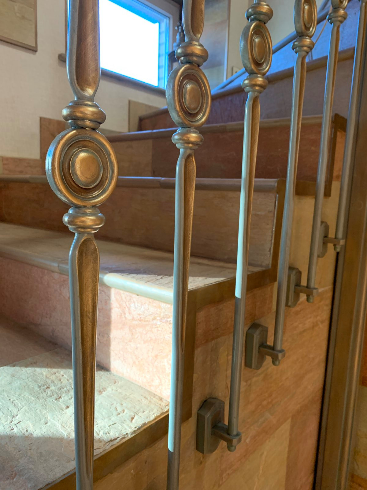 Ограждение лестничное, художественное литье